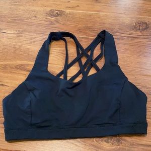 Lululemon sports bra black size 4